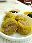 Palmera Dimsum House food