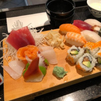 Tokio Sushi food