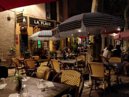 La Place food