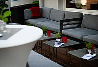 Monas Weinbar inside