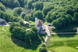 Earl (im Schloss Ranzow) outside