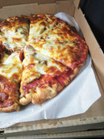 Giovanni's Pizza food