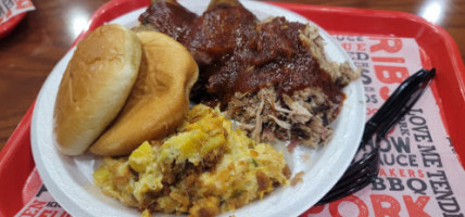 Full Moon -b-q food