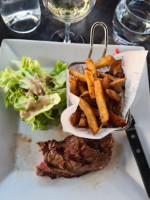 Cot' et Boeuf food