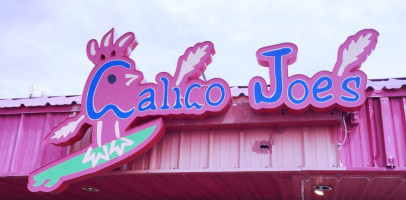 Calico Joe's food