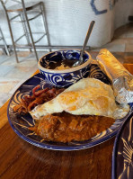 Curra's Grill food