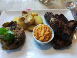 Le Grenier - Bistrot de Montagne food