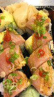 Sushi Chinoise food