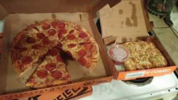 Little Caesars Pizza food