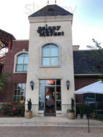 Colony Bistro outside