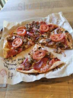 Mod Pizza food