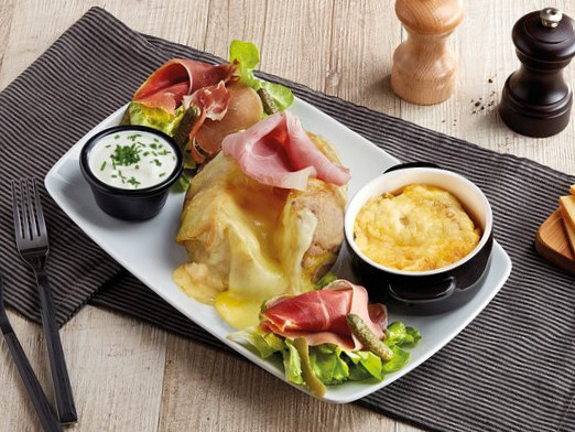 restaurant image