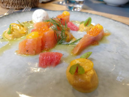 Au Coin Des Halles food