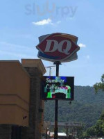 Dairy Queen outside