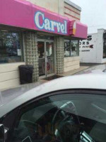 Carvel outside