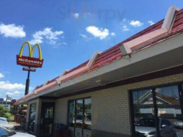 Mcdonald's outside