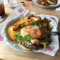 Fuddruckers food