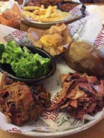 Sonny's Bbq food