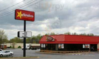 Hardee's outside