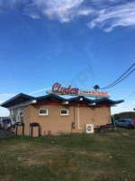 Clyde's Drive-in outside