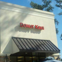 Donut King food