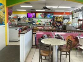 La Michoacana inside