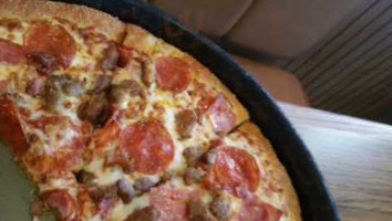 Pizza Hut food