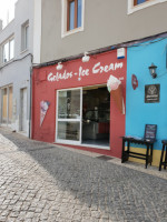 Gelataria Guigo inside