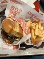 Red Robin Gourmet Burgers food