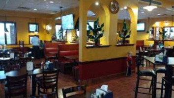 El Nopal Blankenbaker inside