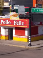 Pollo Feliz outside