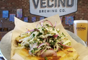 Vecino Brewing Co. food