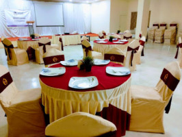 Sangeeth Family food