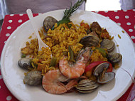 Paellas food