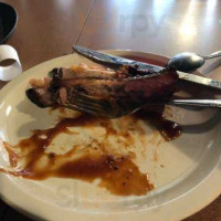 Arnold's BBQ Grill food