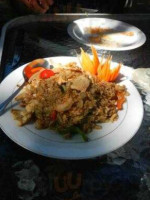 Tara Thai Nw Restaurant food