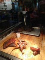 Buckhorn Bbq food