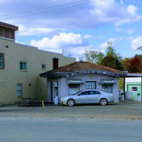 Zimmerman's Ice Cream outside