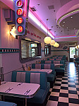 Tommy Mels Xanadu inside