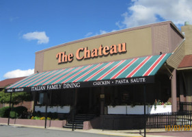 The Chateau Norwood outside