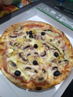 Nonno Pizza food