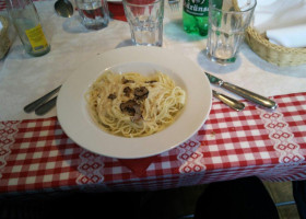 Guggere food