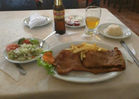 Restaurante Piqueteadero y Banquetes Casa Vieja food