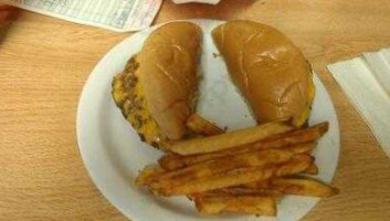 Ron's Hamburgers & Chili food