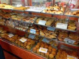 Hing Shing Pastry food