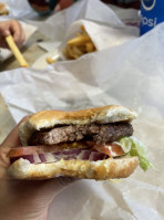 Jenny's Giant Burger outside