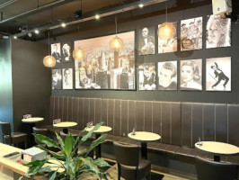 Ezprezzo Café inside