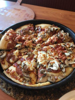 Pizza Hut food