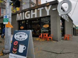 Mighty-o Donuts inside