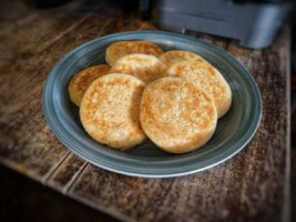 A M Bakery food